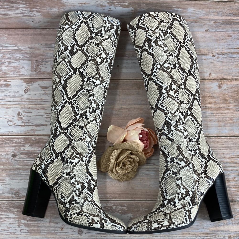 Kenneth Cole New York Womens Snakeskin Justin Knee-High Boots